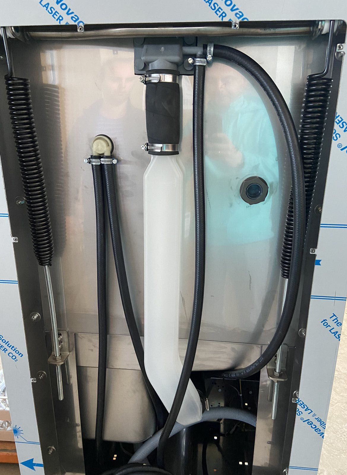 Машина посудомоечная SILANOS NE1300 PD/PB