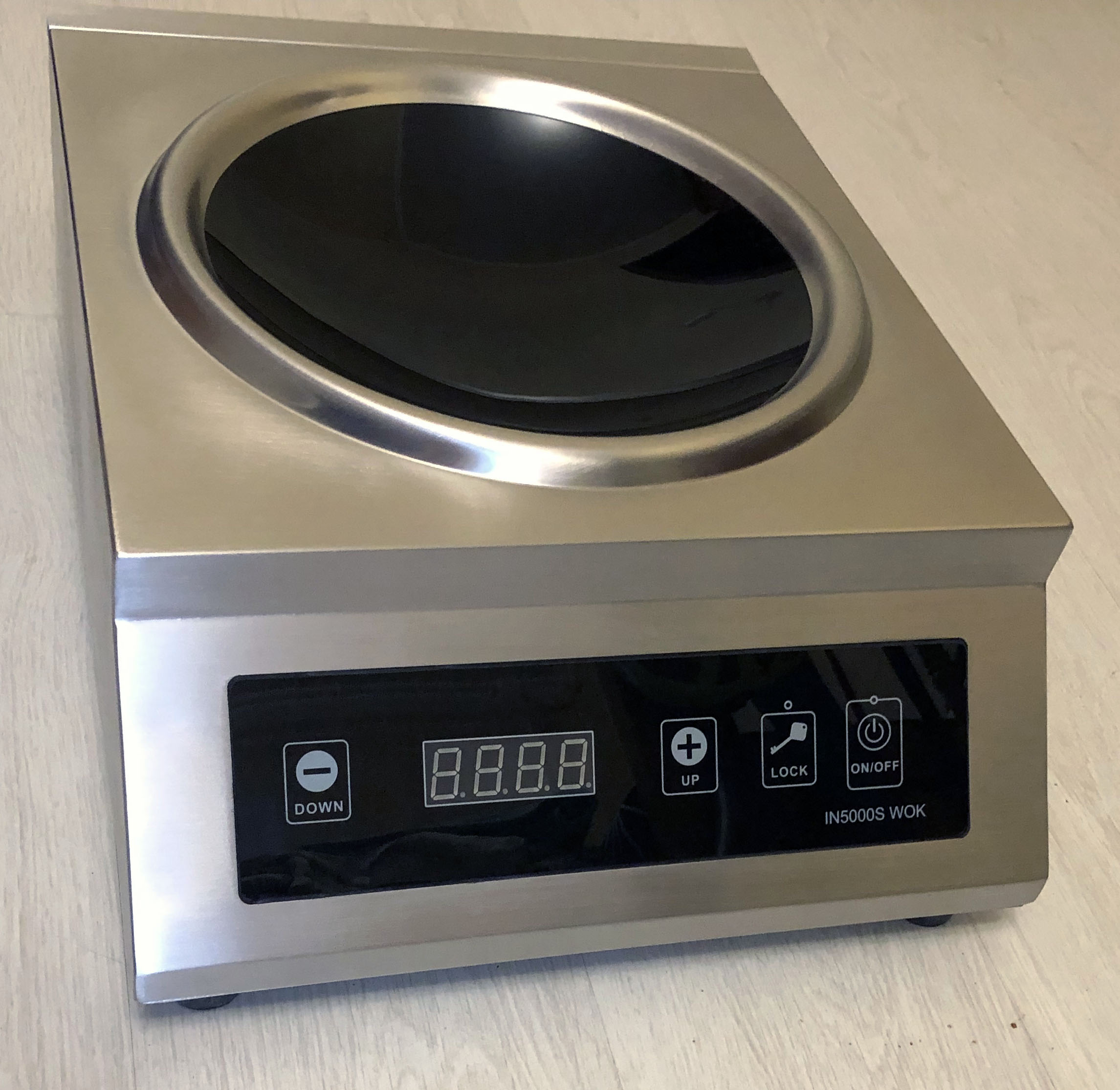 Плита индукционная INDOKOR IN5000S WOK