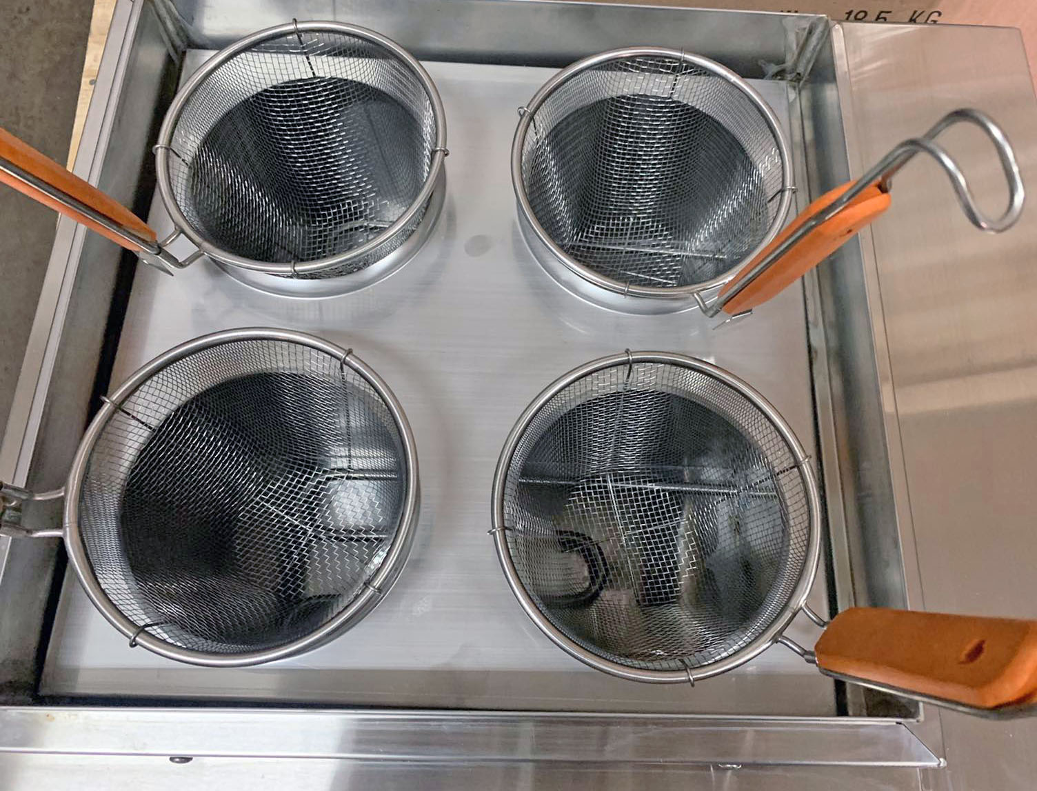 Макароноварка AIRHOT PC-4